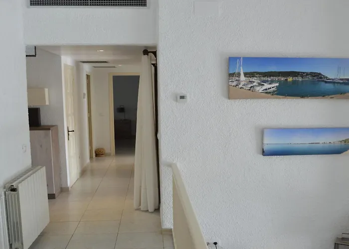 Estrella Villa Torroella de Montgrí